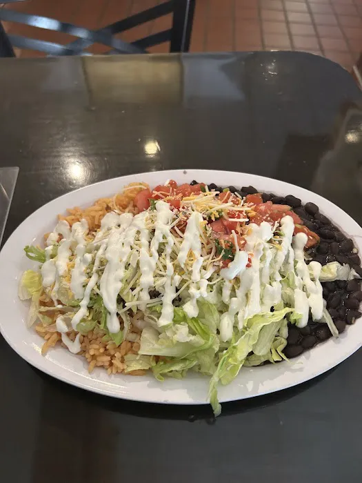 El Toro mexican grill Picture 7