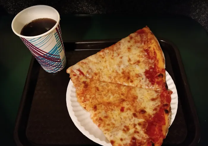 The Grotto Pizzeria Picture 1