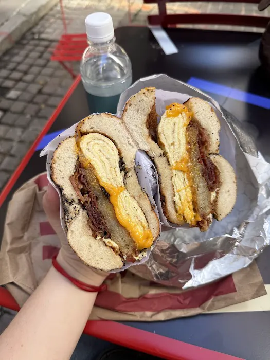 Leo's Bagels Picture 4
