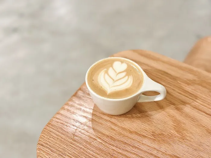 Manjul Coffee & Clothing Picture 1