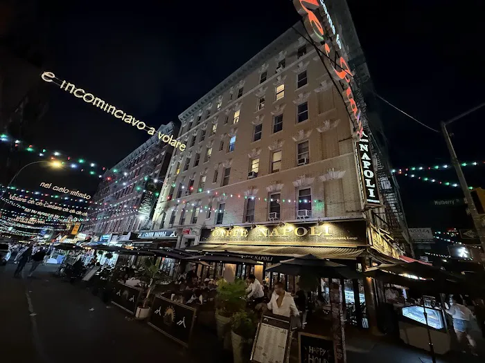 Caffe Napoli Picture 5
