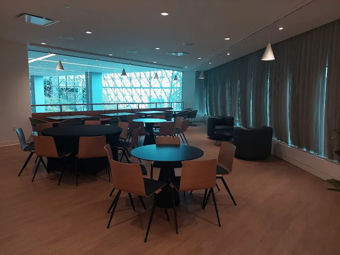 180 Maiden Cafe and Atrium Picture 2
