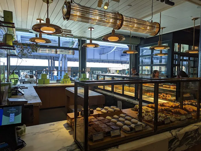 T Café Picture 2
