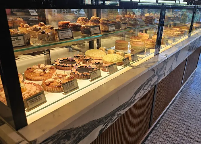 T Café Picture 1