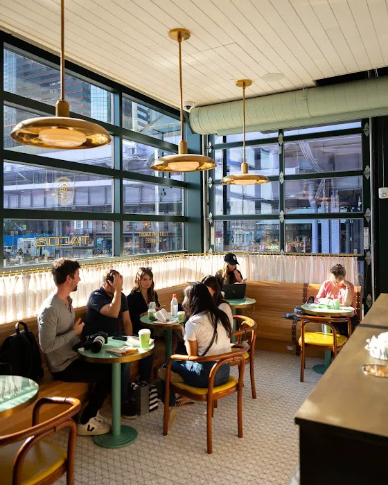 T Café Picture 5