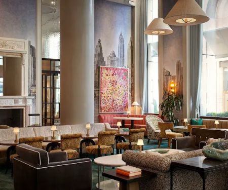 Lounge on Pearl