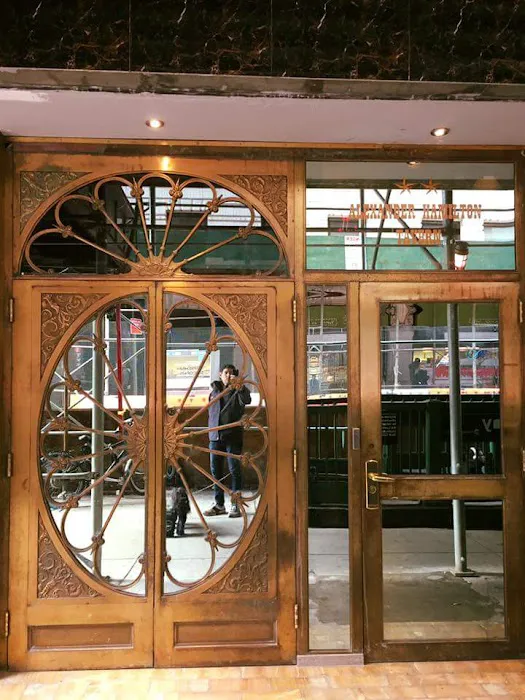 Alexander Hamilton Tavern Picture 3