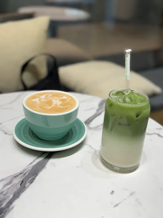 Ateaz Cafe Picture 3