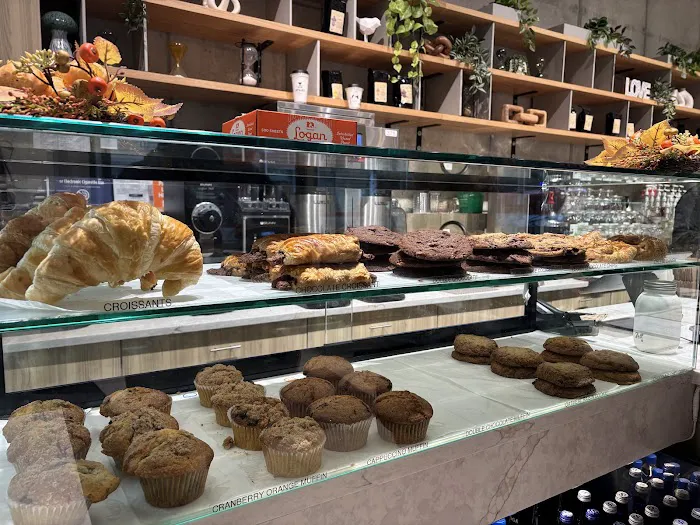 Ateaz Cafe Picture 8