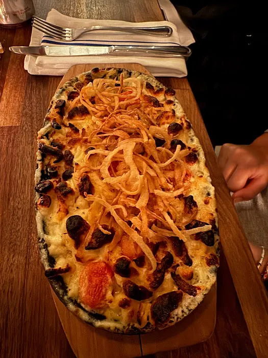 Schilling Restaurant & Bar Picture 1