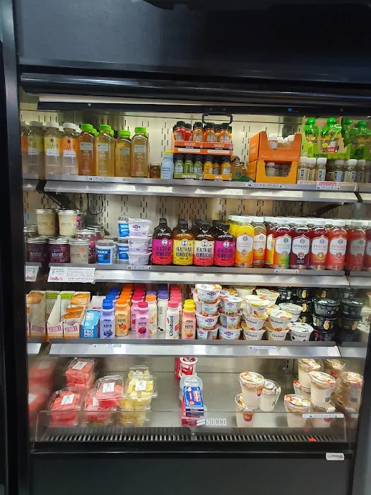 Tribeca Finest Marketplace Picture 9