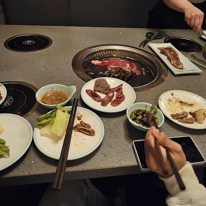 Gangnam BBQ & Hot Pot |江南火锅烧烤 Picture 1
