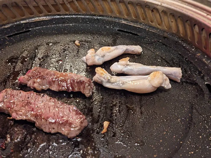 Gangnam BBQ & Hot Pot |江南火锅烧烤 Picture 3
