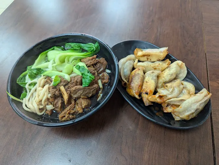 North Dumpling 北方锅贴 Picture 5