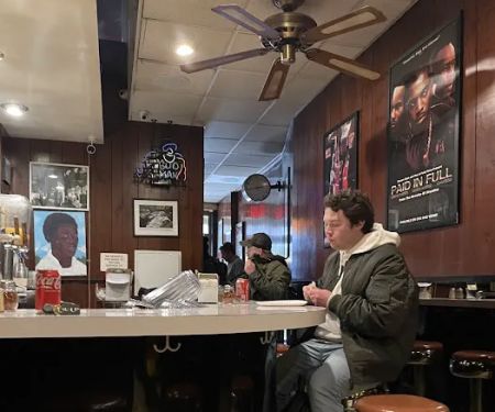 Scarr's Pizza