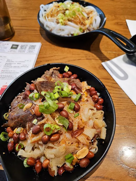 Yunnan Rice Noodle House Picture 4