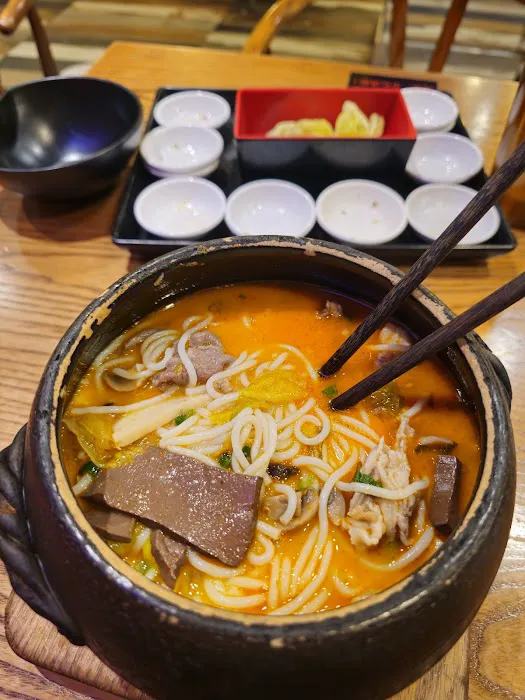 Yunnan Rice Noodle House Picture 7