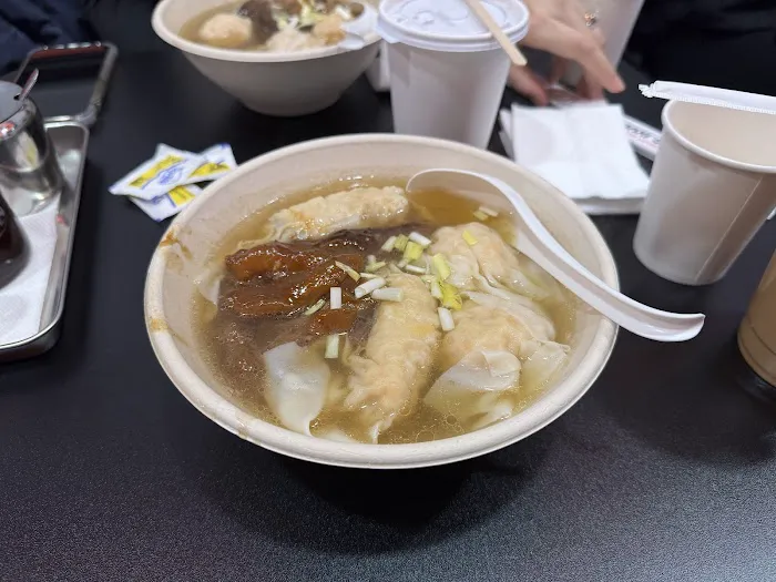 Maxi’s Noodle 3 Picture 1