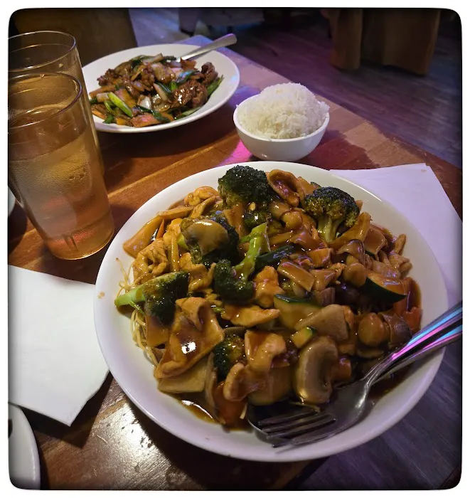 Supreme Restaurant Picture 7