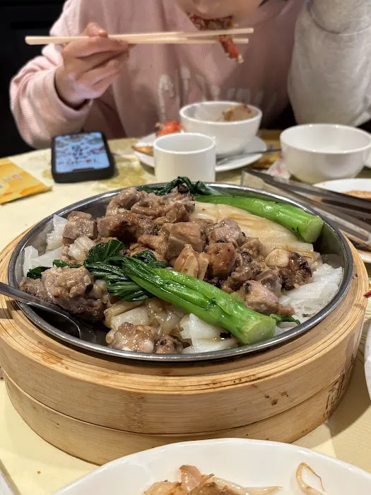 Lady Chow Kitchen Picture 3