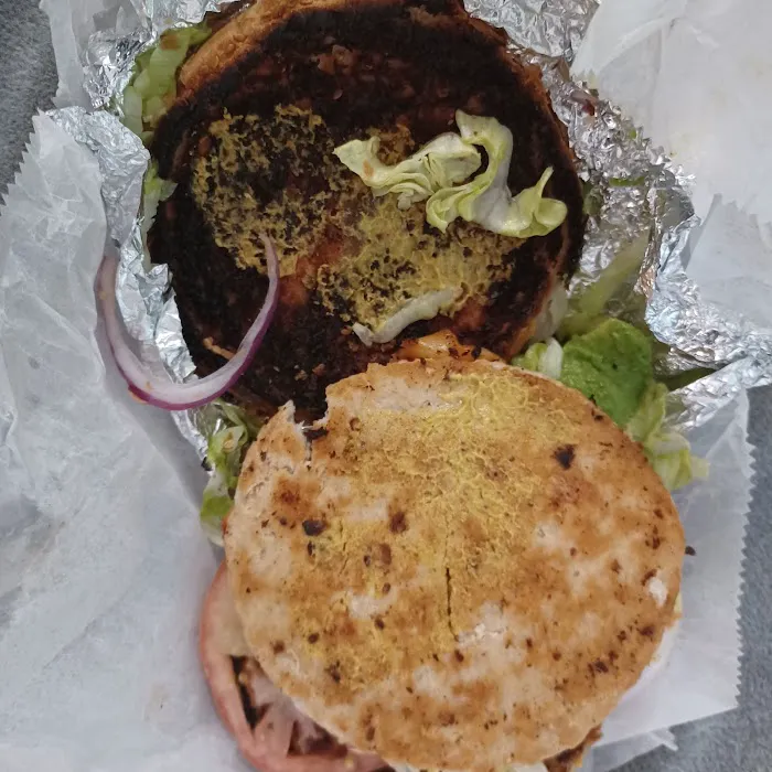 Highline Deli II Picture 9