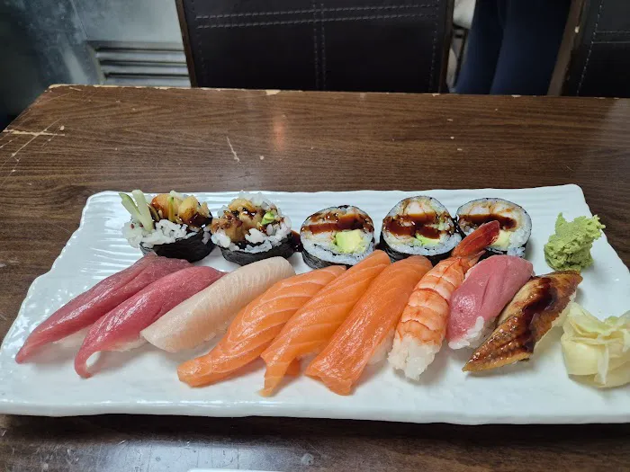 O Ramen & Dim Sum M Yuki Sushi Picture 2