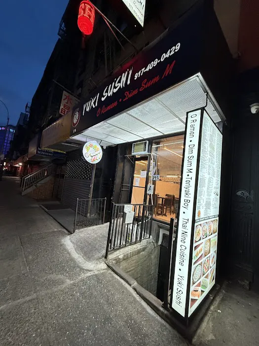 O Ramen & Dim Sum M Yuki Sushi Picture 9