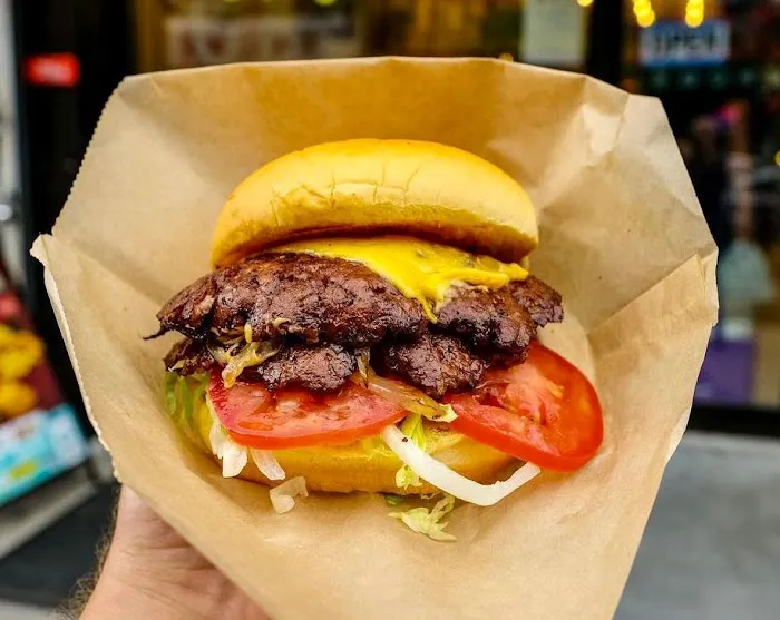 Burger By Day Picture 5