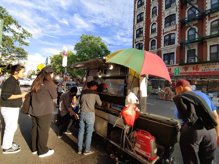 Young Xinjiang BBQ cart Picture 1