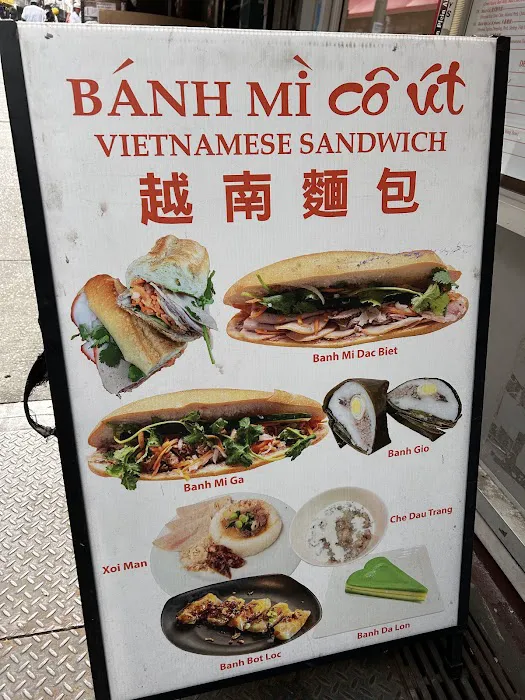Bánh Mì Cô Út Picture 1