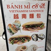 Bánh Mì Cô Út ico