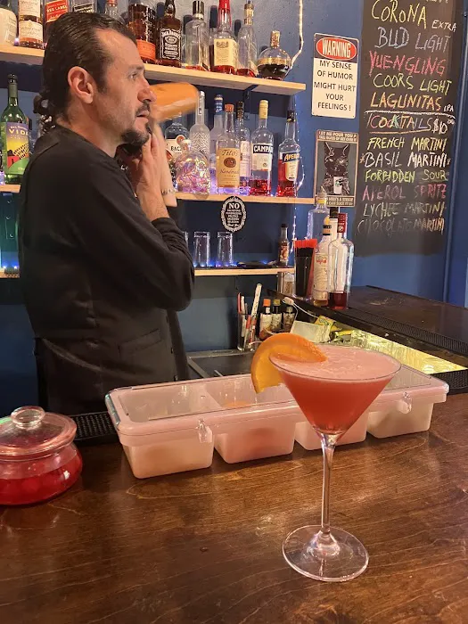 David's Bar Picture 4