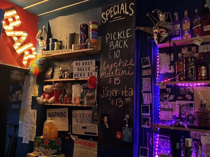 David's Bar Picture 1
