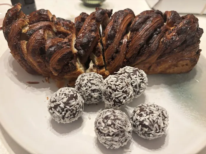 Michaeli Bakery Picture 6