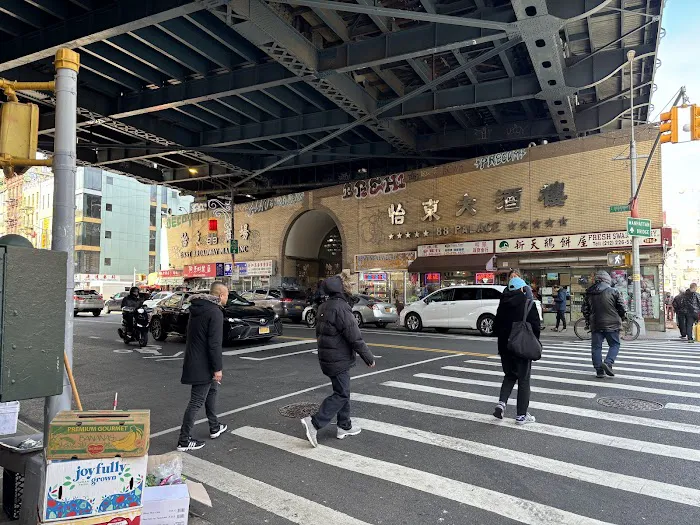 East Broadway Picture 9