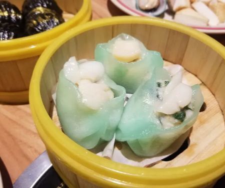 Easy Joy Dim Sum & AYCE Hot Pot u610fu4e2du4ebau70b9u5fc3u548cu81eau52a9u706bu9505