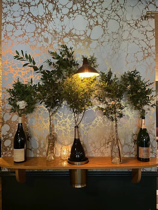 La Compagnie, Centre Street Picture 8