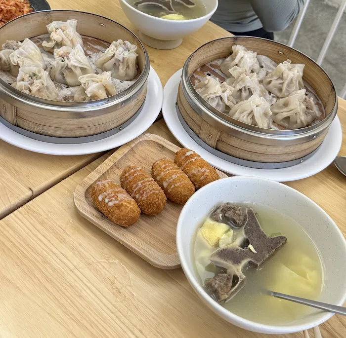 Niukee Shumai Picture 9