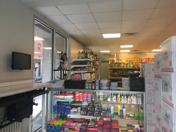 Taasha Deli Picture 2