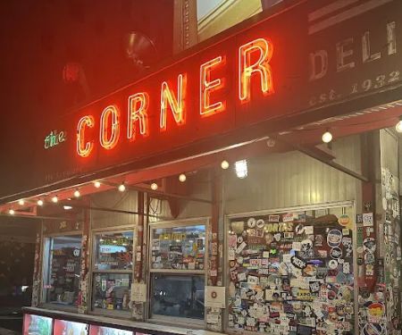 La Esquina Brasserie