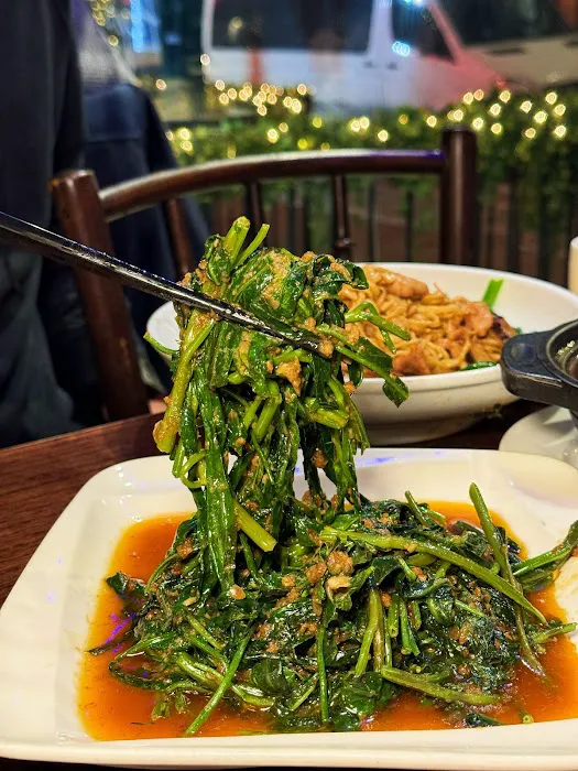 Nyonya Picture 9