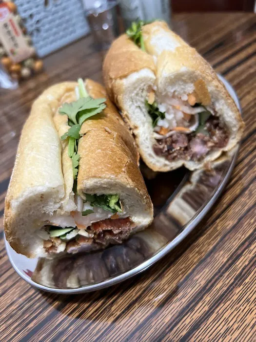 Bánh Mì Saigon Picture 7