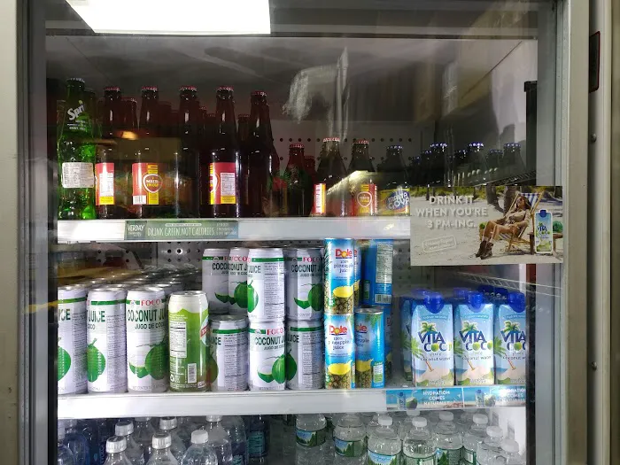 Stop 1 Deli Picture 7