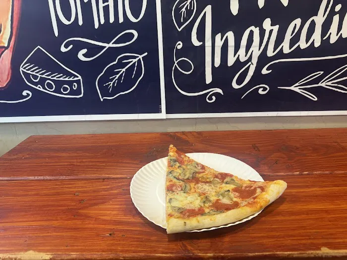 Madison Street Pizza Picture 7