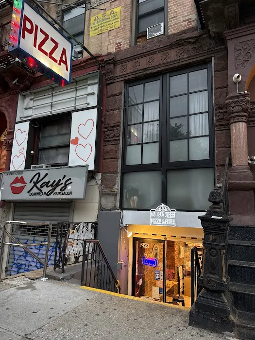 Madison Street Pizza Picture 8