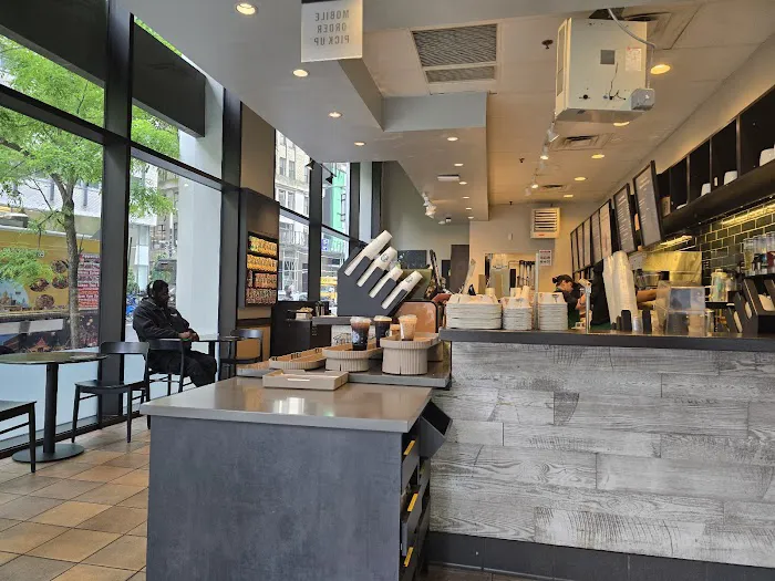 Starbucks Picture 10
