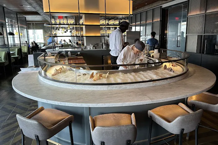 The Fulton by Jean-Georges Picture 3