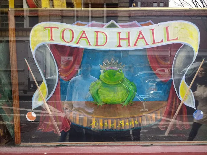 Toad Hall Picture 4