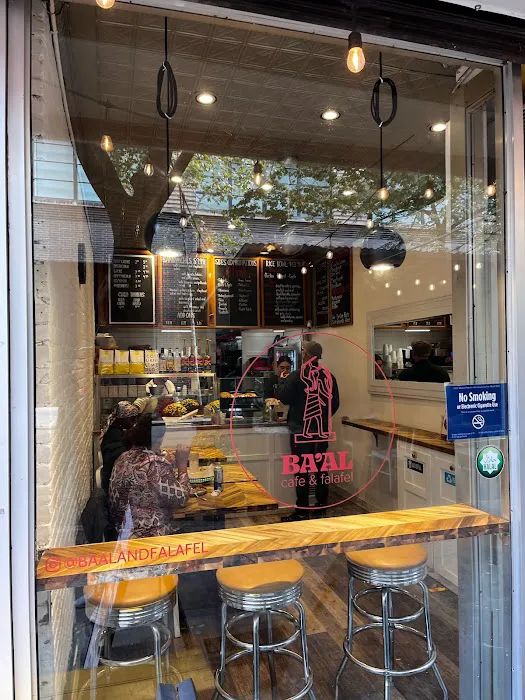 Ba'al Cafe & Falafel Picture 10