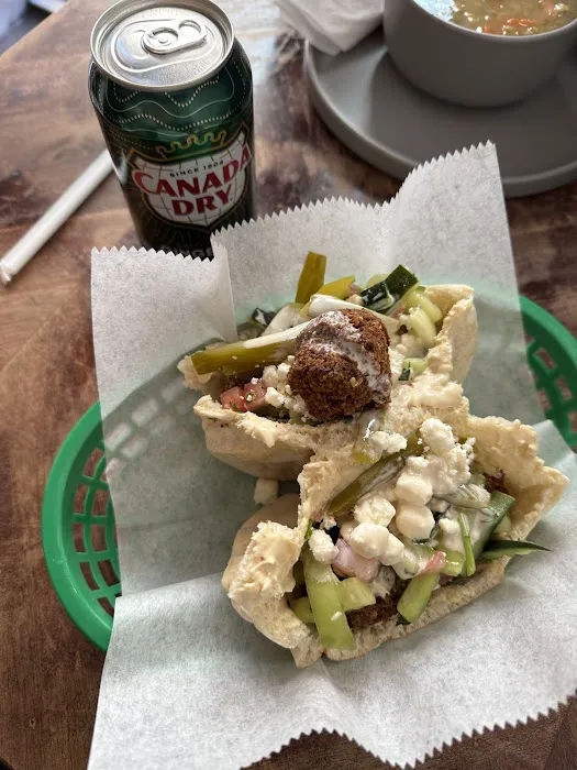 Ba'al Cafe & Falafel Picture 4